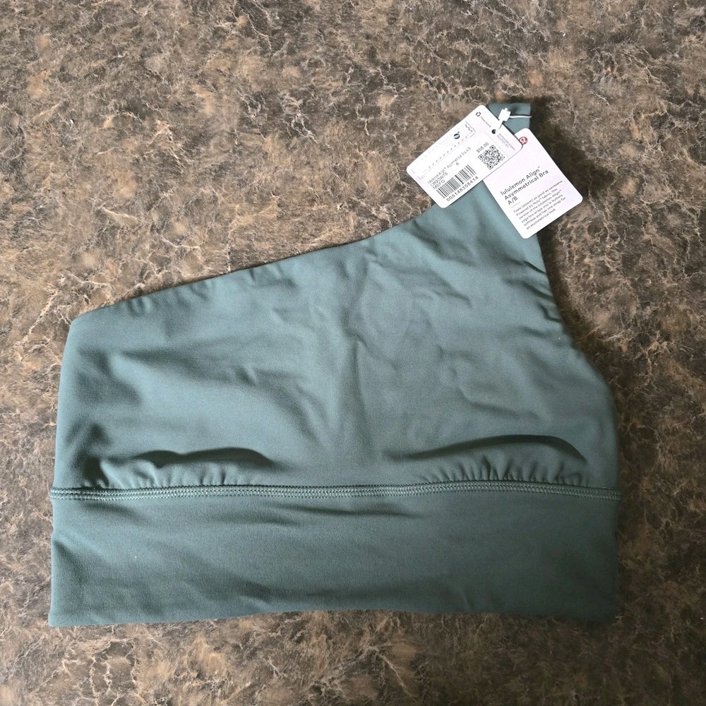 Lululemon Align Asymmetrical Bra Light Support A/B Cup in Green